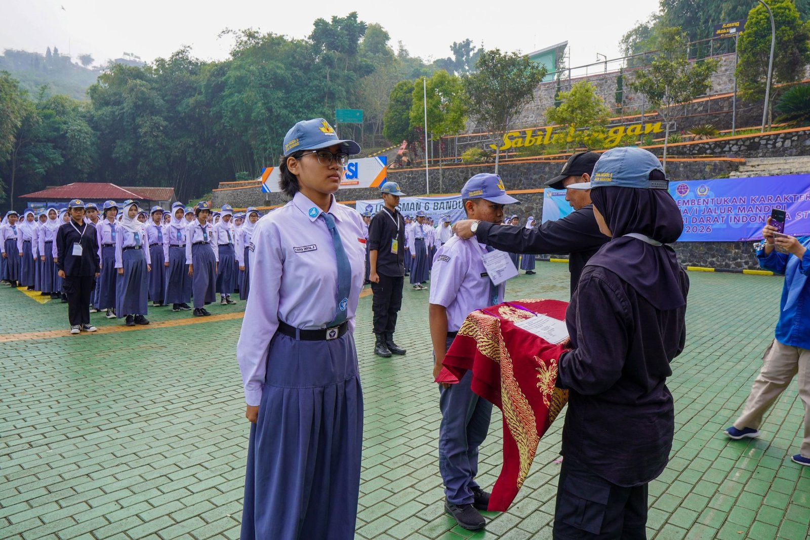 Pembinaan Karakter Siswa SMAN 6 Bandung - LDKS