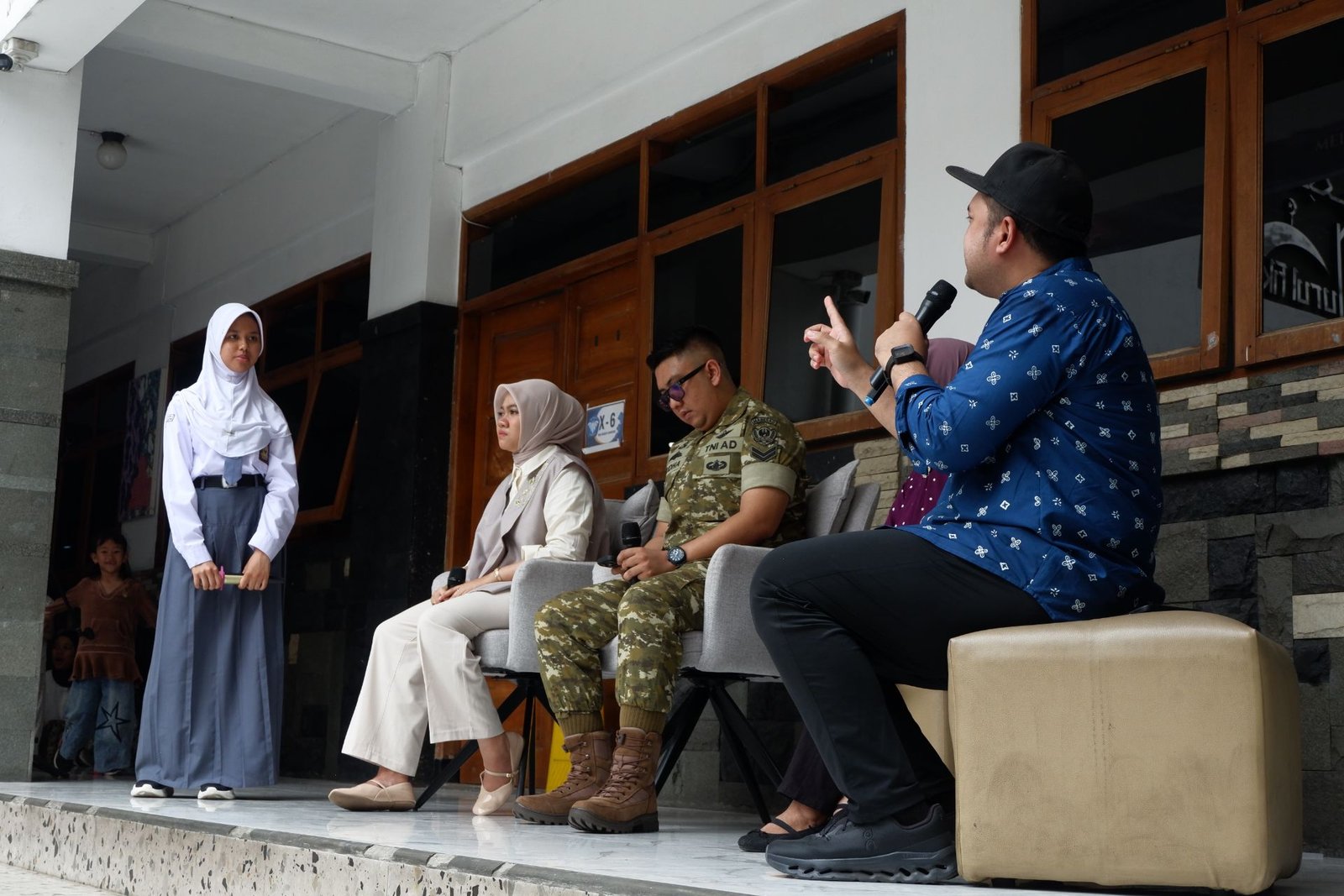Oleh-oleh Motivasi dari para Alumni dalam rangka HUT SMAN 6 Bandung ke-70